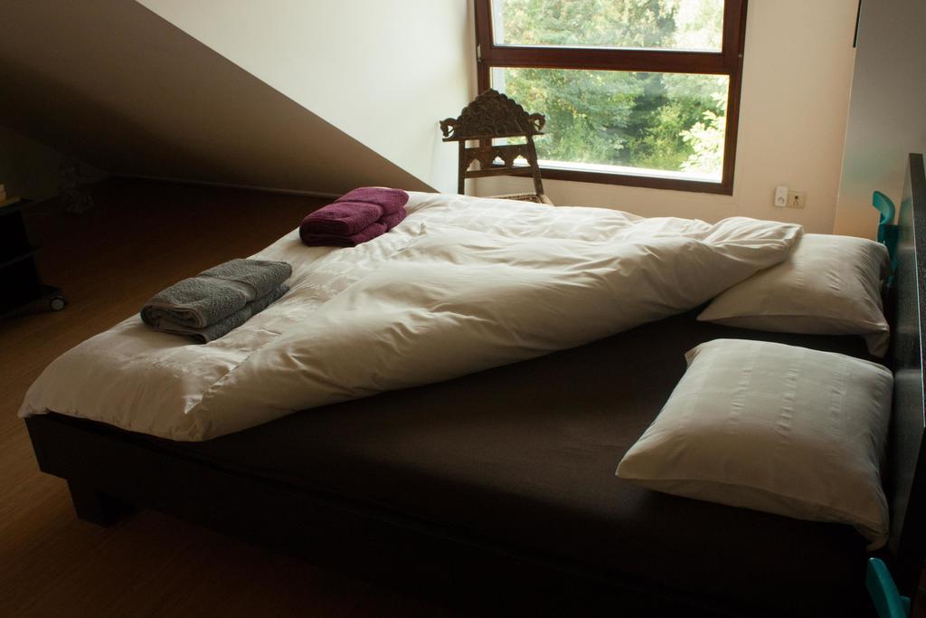 B&B Moensberg Linkebeek Екстериор снимка
